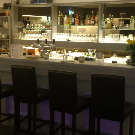 伊珀兰德酒店 酒店 3*