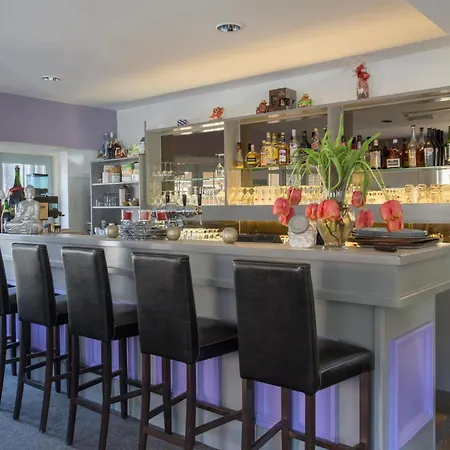 Otel Eperland 3*