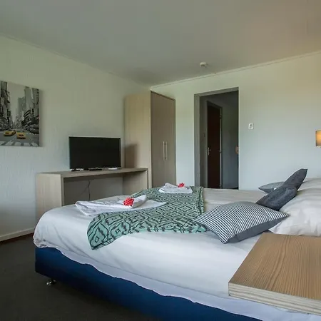 Eperland Otel 3*